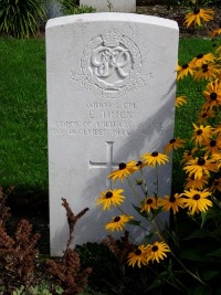 Klagenfurt War Cemetery - Trick, Ernest